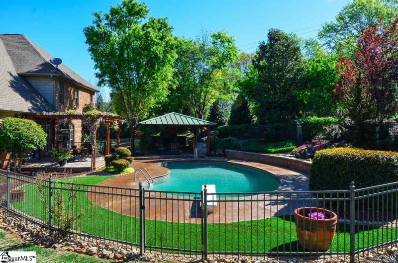 Property image 3 at 817 Southern Magnolia Court, Spartanburg, SC 29301