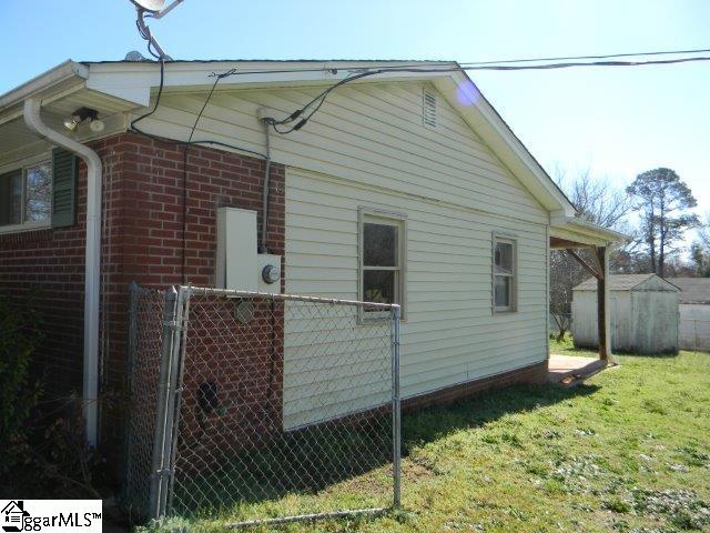 Property image 3 at 217 Derwood Circle, Greenville, SC 29617