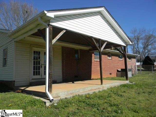 Property image 4 at 217 Derwood Circle, Greenville, SC 29617