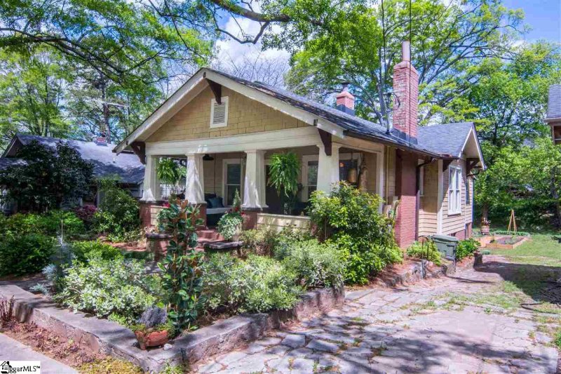 Property image 3 at 122 Ebaugh Avenue, Greenville, SC 29607