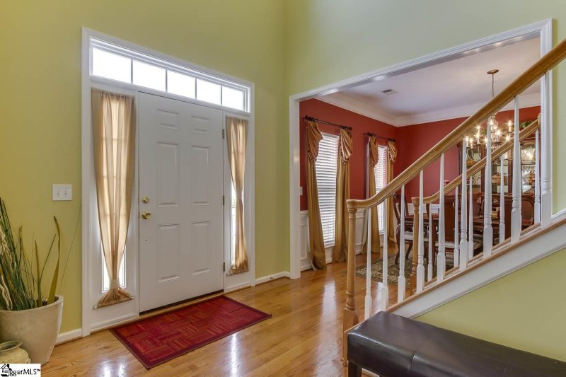 Property image 4 at 1012 Carriage Park Circle, Greer, SC 29650