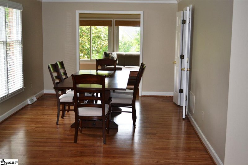 Property image 5 at 206 McDaniel Green, Greenville, SC 29601