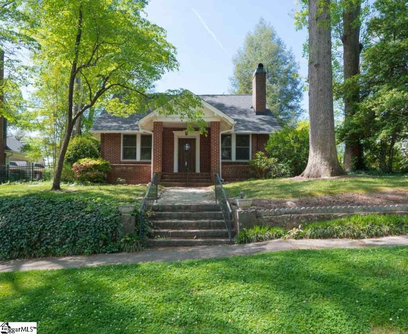 18 Poinsett Avenue