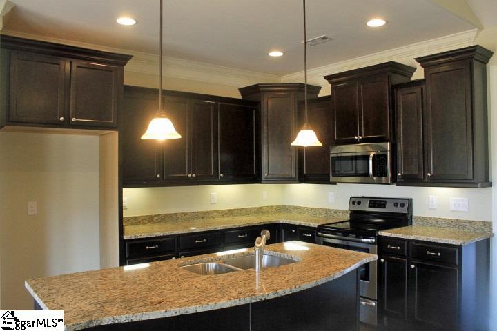 Property image 5 at 5 Azure Lane, Greer, SC 29651