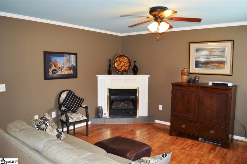Property image 2 at 112-A Pinnacle Lane, Easley, SC 29642