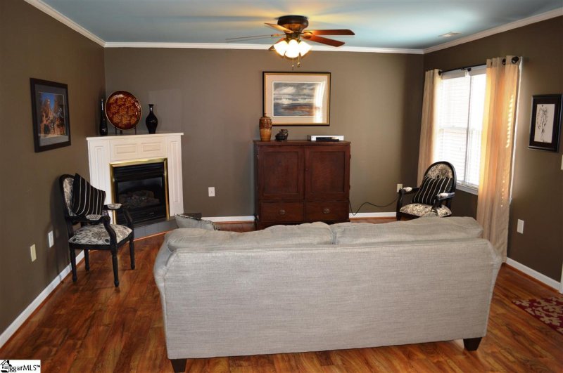 Property image 3 at 112-A Pinnacle Lane, Easley, SC 29642