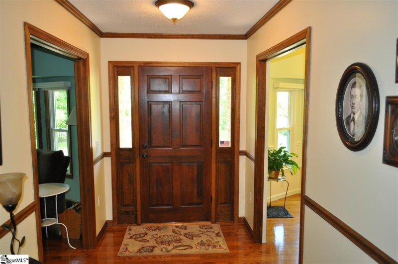 Property image 4 at 1 Cardinal Drive, Greenville, SC 29609