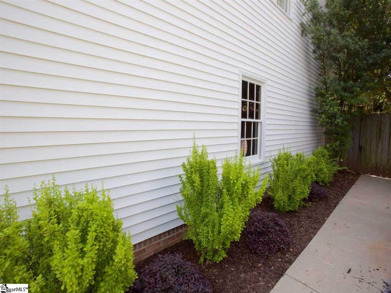 Property image 4 at 614 Oak Pointe Court, Greenville, SC 29615