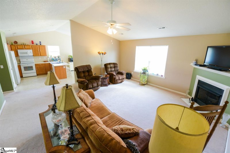 Property image 5 at 3 Muirfield Court, Simpsonville, SC 29681