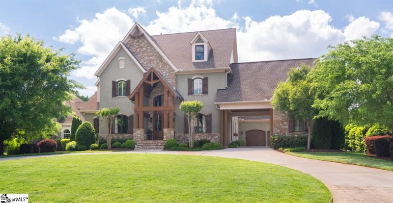 Property image 2 at 18 London Court, Greer, SC 29650