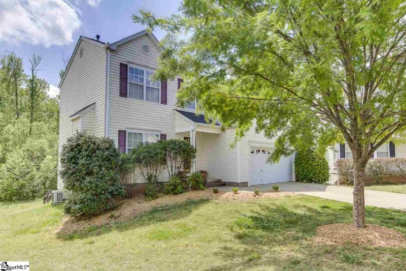 Property image 3 at 371 Capstone Lane, Spartanburg, SC 29301