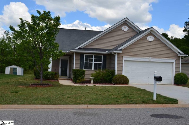 325 Stonewood Crossing Drive