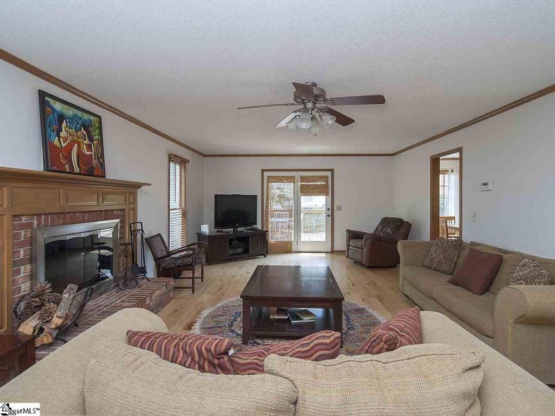 Property image 4 at 418 Fielding Way, Greenville, SC 29615