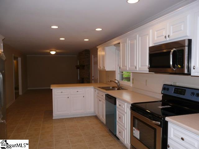 Property image 2 at 105 Edinburg Road, Pickens, SC 29671
