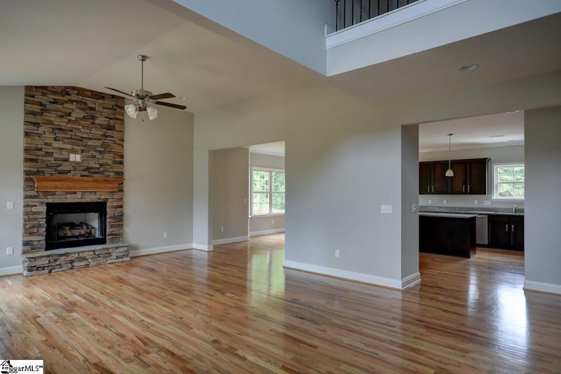 Property image 3 at 529 Suncrest Court, Lyman, SC 29365