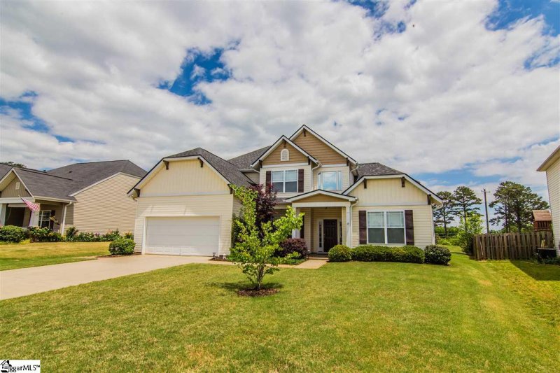 Property image 2 at 105 Berrigan Place, Taylors, SC 29687
