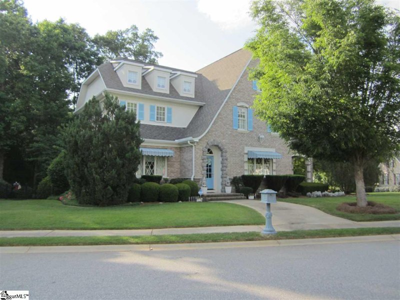 Property image 2 at 15 Knightsbridge Drive, Simpsonville, SC 29681