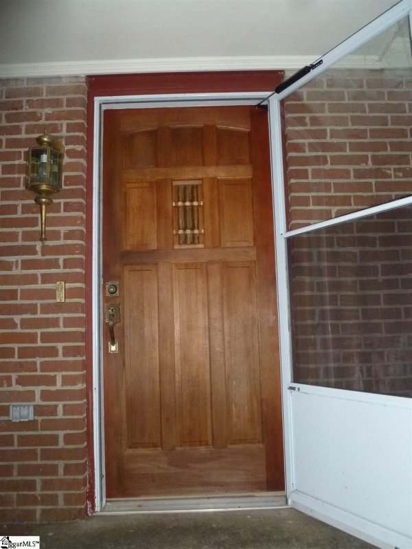 Property image 2 at 141 Clearview Circle, Travelers Rest, SC 29690