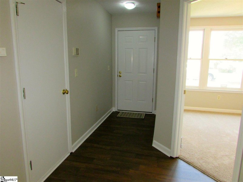 Property image 2 at 118 Londonberry Drive, Anderson, SC 29621