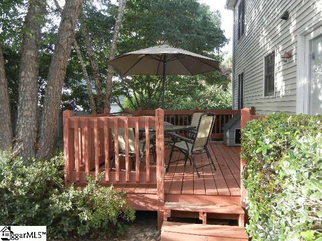 Property image 3 at 11 Old Taylor Court, Greenville, SC 29615