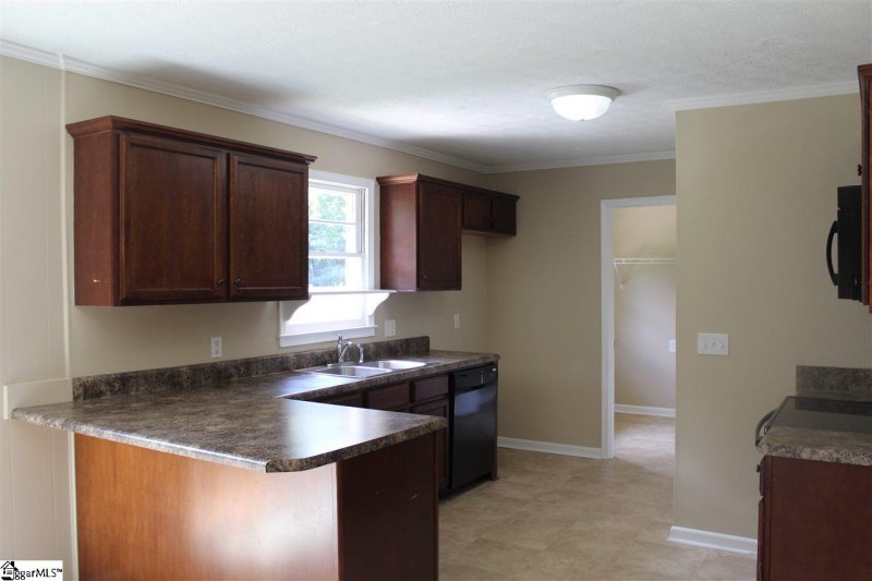 Property image 5 at 507 Reid School Road, Taylors, SC 29687