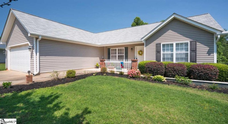 Property image 2 at 502 Bengal Court, Greer, SC 29651