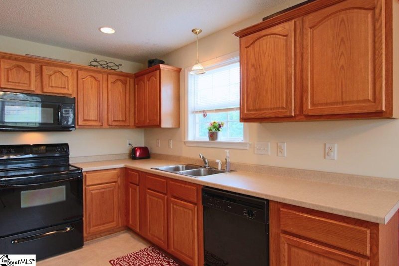 Property image 4 at 101 Conner Drive, Greer, SC 29651