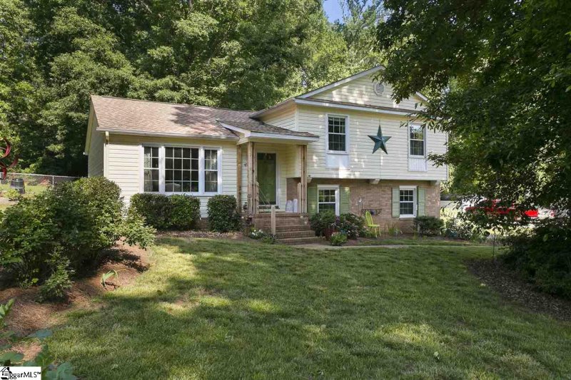 4916 Crosscreek Lane