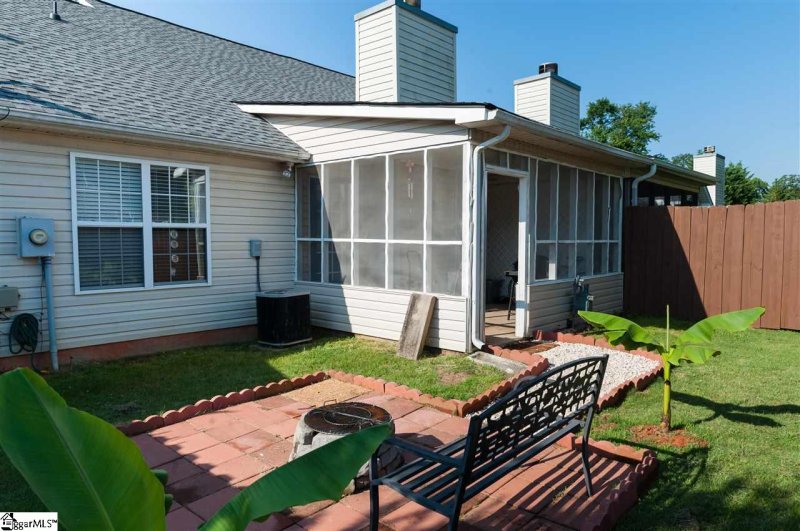 Property image 5 at 207 Weston Valley Drive, Moore, SC 29369