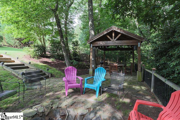 Property image 2 at 305 Breton Drive, Greer, SC 29650