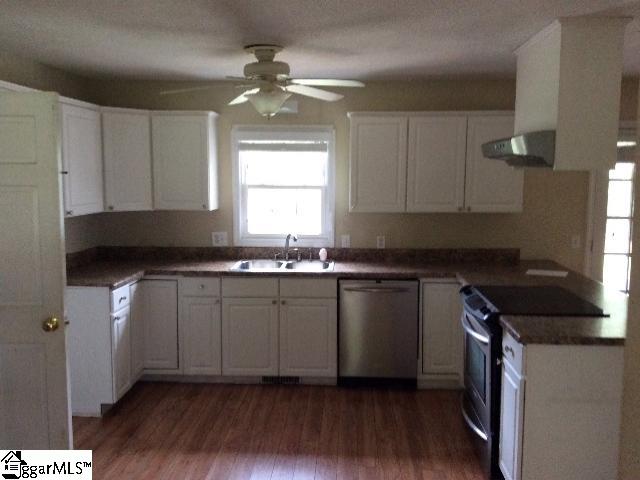 Property image 2 at 206 Pleasant Drive, Easley, SC 29642