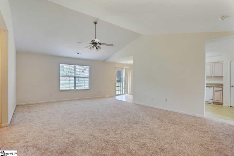 Property image 2 at 338 Collin Rogers Drive, Moore, SC 29369