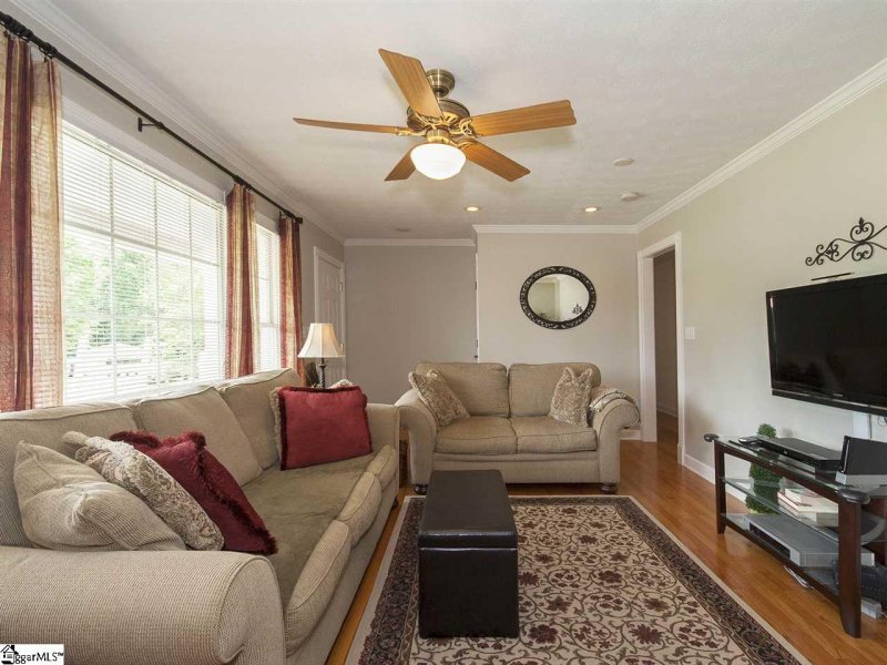 Property image 4 at 204 Woodhaven Road, Easley, SC 29640