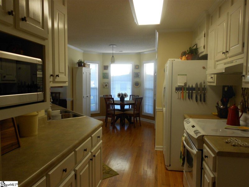 Property image 4 at 316 Tearose Lane, Simpsonville, SC 29681