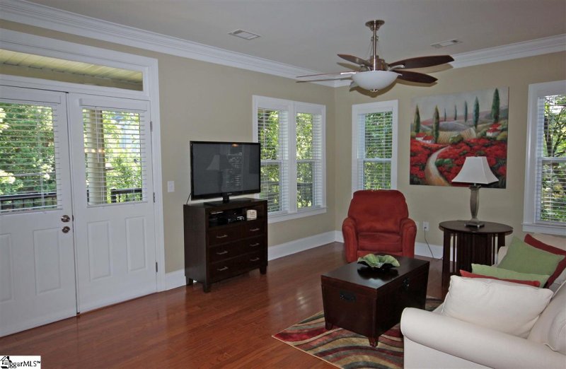 Property image 5 at 204 E PARK Avenue, Greenville, SC 29601