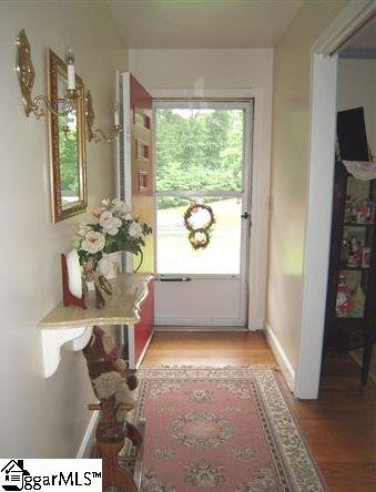 Property image 3 at 301 Barry Drive, Greer, SC 29650