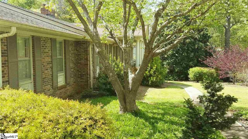 Property image 5 at 219 Belmont Drive, Fountain Inn, SC 29644