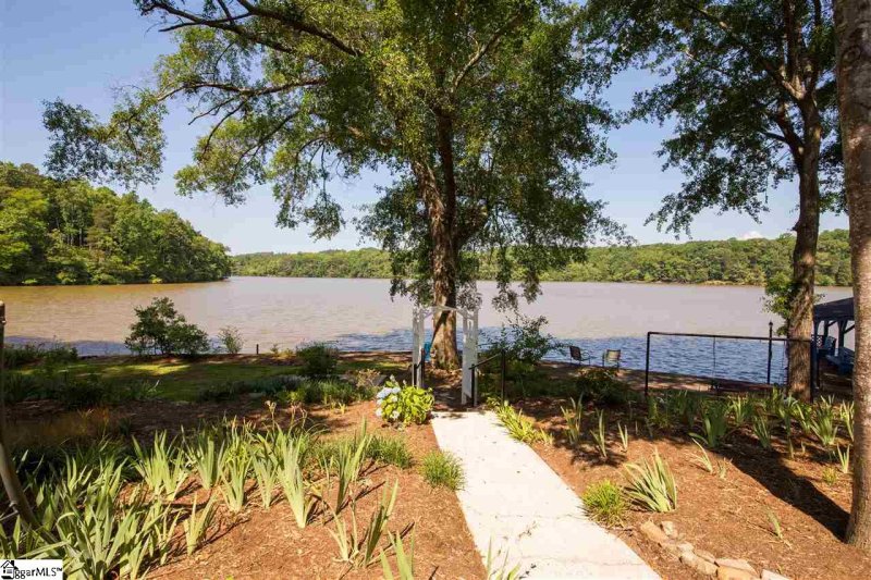 Property image 5 at 131 Club Circle, Greenville, SC 29611