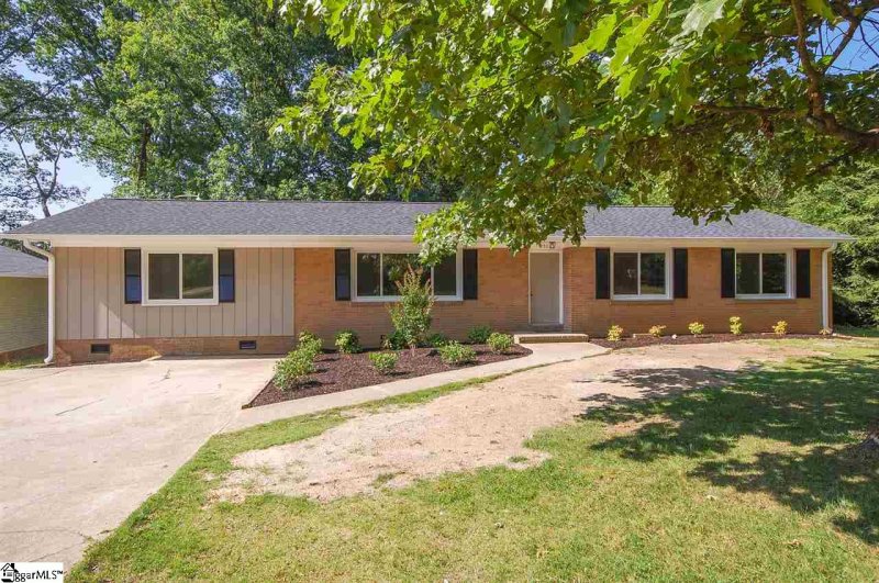2502 E Lee Road