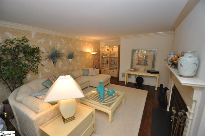 Property image 5 at 104 McDaniel Green, Greenville, SC 29601