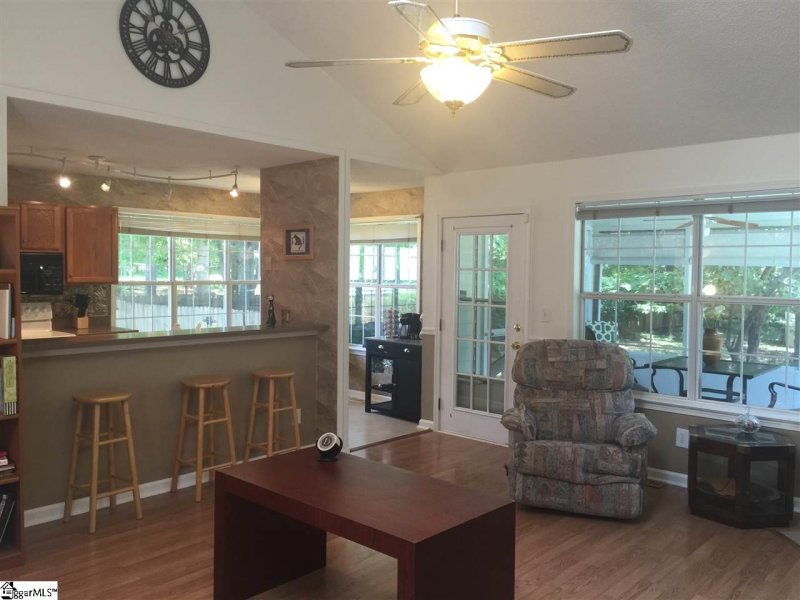 Property image 3 at 306 Jacqueline Road, Piedmont, SC 29673