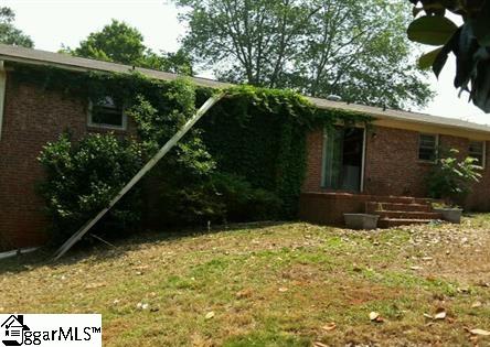 Property image 3 at 205 Mistletoe Drive, Greenville, SC 29617