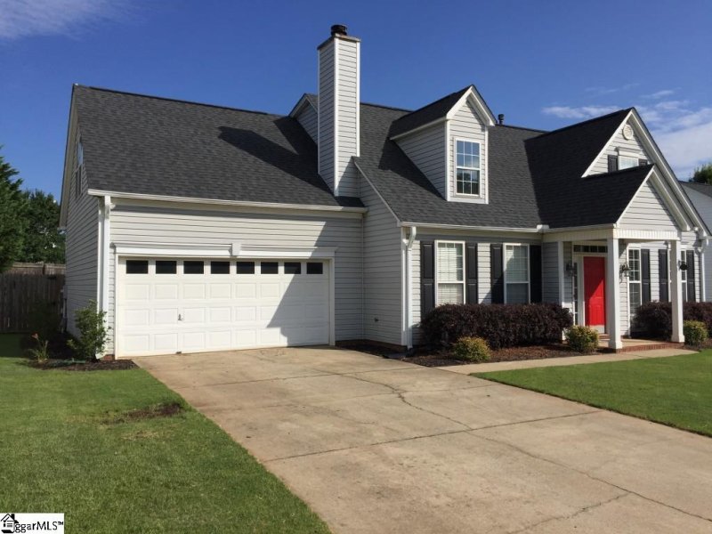 Property image 2 at 15 Glencove Court, Simpsonville, SC 29681