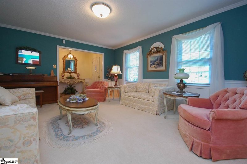 Property image 5 at 200 Williamsburg Drive, Greer, SC 29651