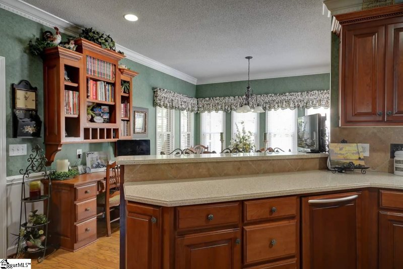 Property image 4 at 304 Holborne Drive, Easley, SC 29642