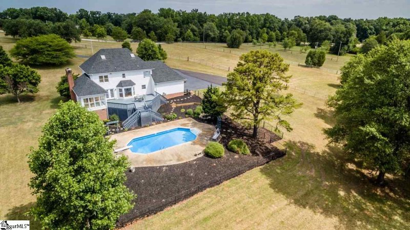 Property image 5 at 220 Bramlett Road, Greer, SC 29651