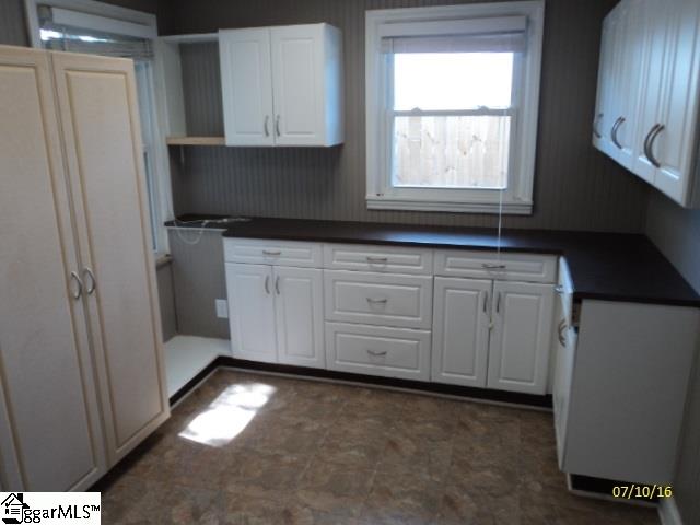 Property image 4 at 213 Courtney Circle, Greenville, SC 29617