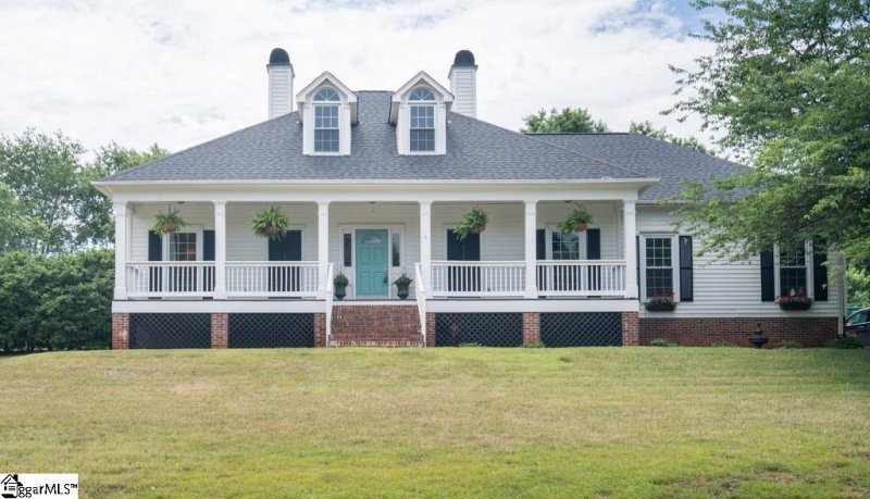 Property image 2 at 115 Rubiwood Circle, Greer, SC 29651