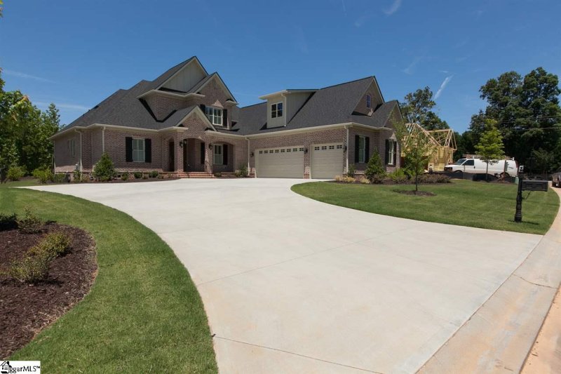 Property image 2 at 6 Maxwell farms Drive, Simpsonville, SC 29681