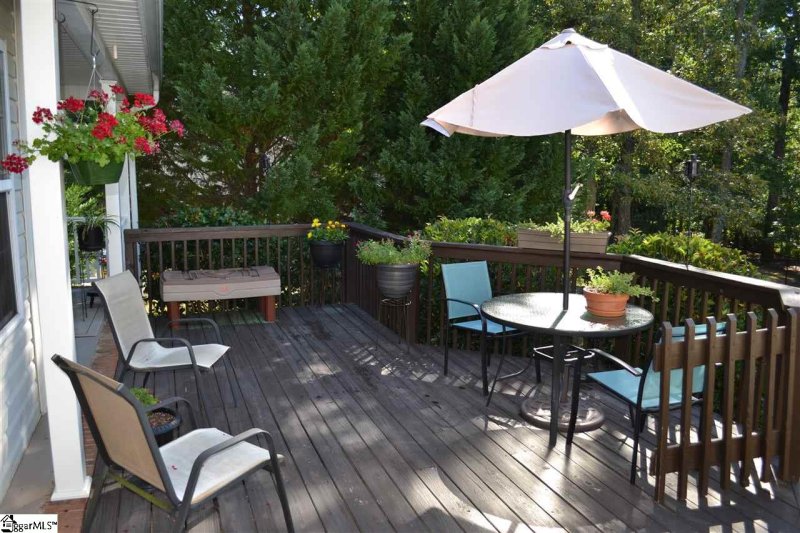 Property image 2 at 28 Brooke Ann Court, Taylors, SC 29687